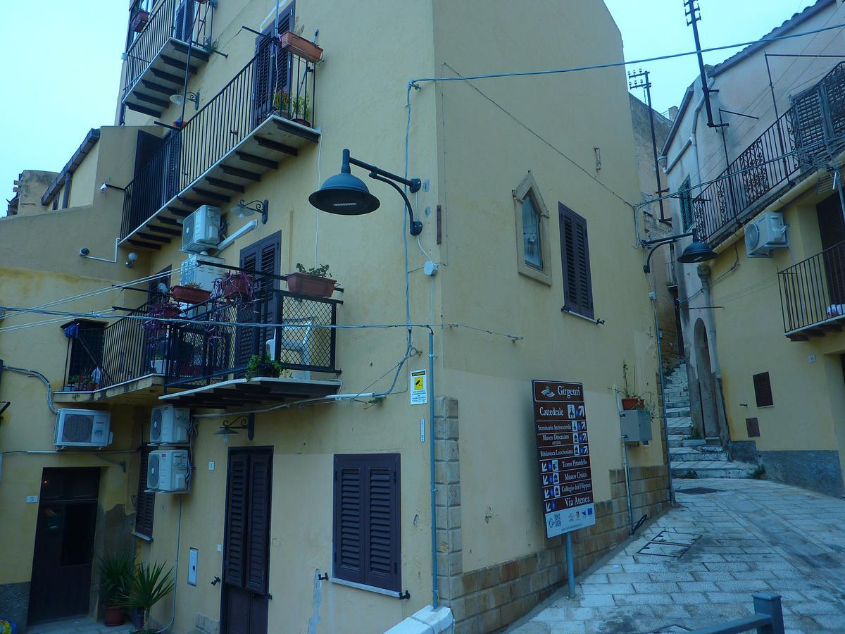 Duomo Rent Room & Flat Agrigento Exterior foto